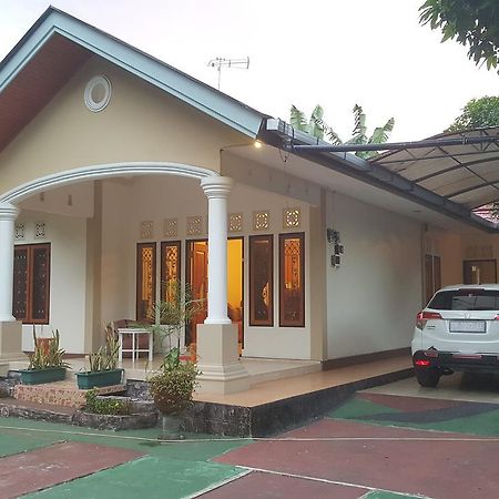 Manado Homestay46 Екстериор снимка