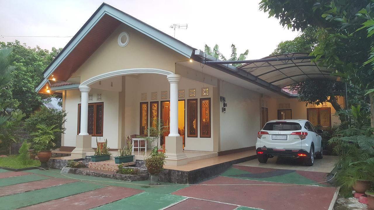 Manado Homestay46 Екстериор снимка