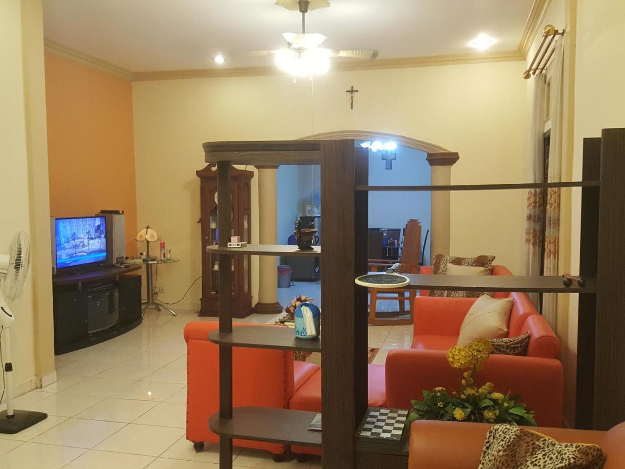 Manado Homestay46 Екстериор снимка